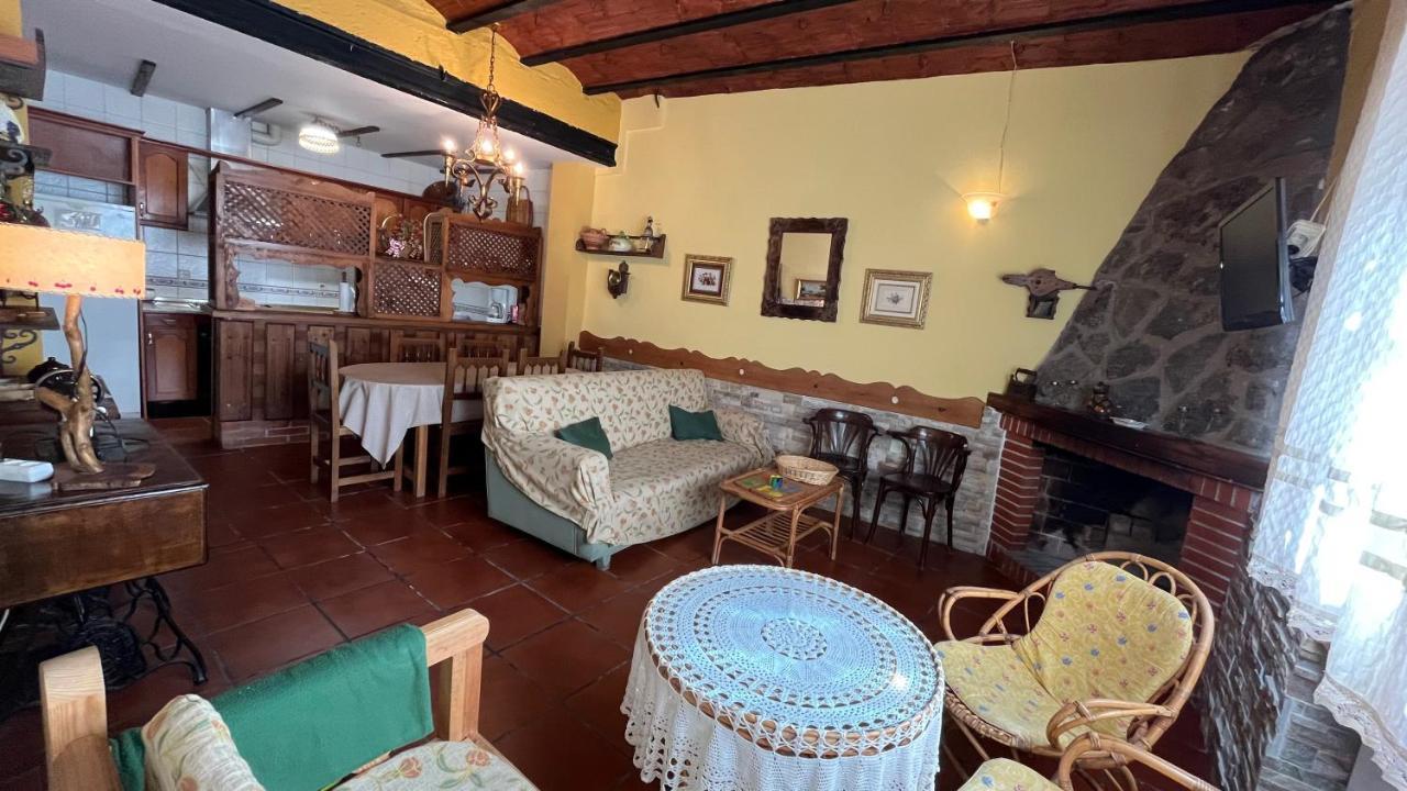 La Parra - Casa Rural En El Valle Del Jerte นาวากอนเซโค ภายนอก รูปภาพ